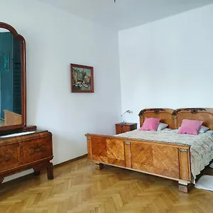  Апартаменты Place
