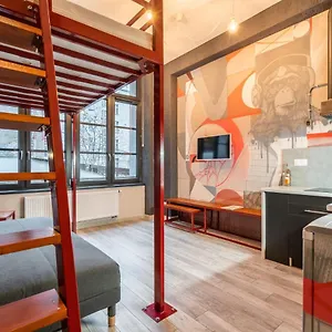 https://rentplanet-apartamenty-kociuszki-51b.hotelswroclaw.com